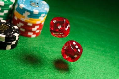 mahoni88 login mobile app interface showing live blackjack table on smartphone screen